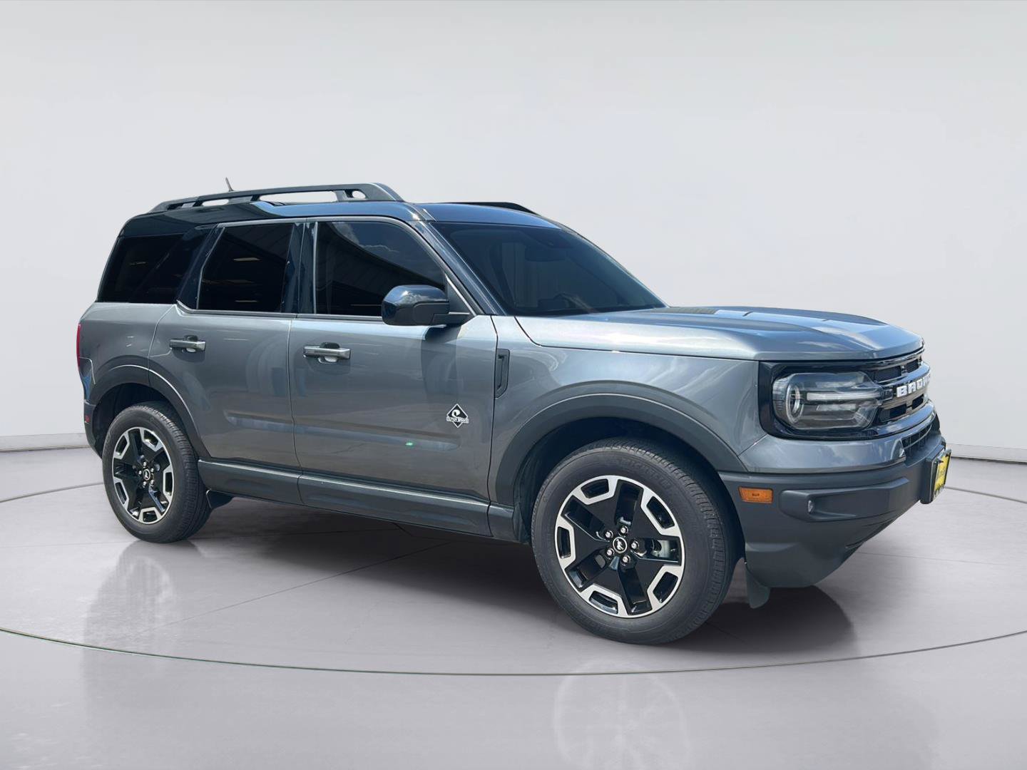 Certified 2024 Ford Bronco Sport Outer Banks w/ Tech Package AWD/4WD image 3
