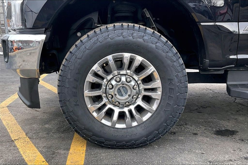 Certified 2020 Ford F350 Lariat w/ Lariat Ultimate Package AWD/4WD image 8