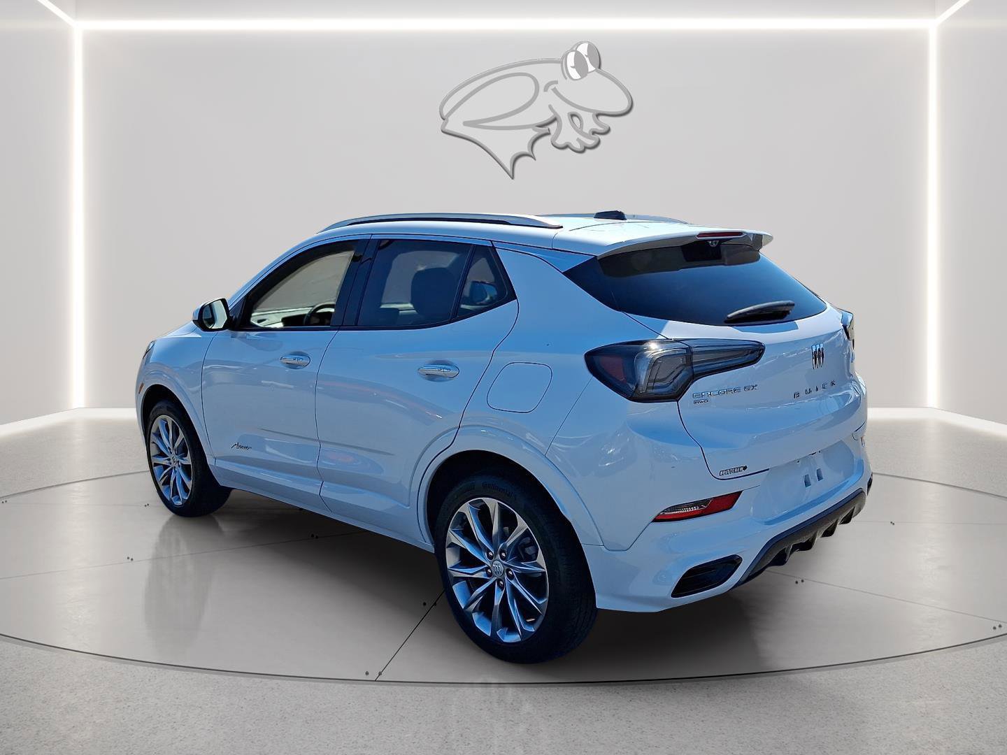 Used 2024 Buick Encore GX Avenir w/ Avenir Technology Package AWD/4WD image 5