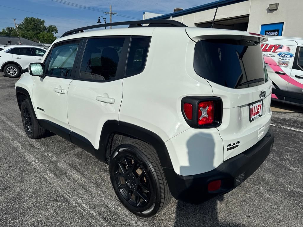 Used 2020 Jeep Renegade Altitude AWD/4WD image 11