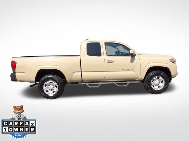 Used 2018 Toyota Tacoma SR5 RWD image 15