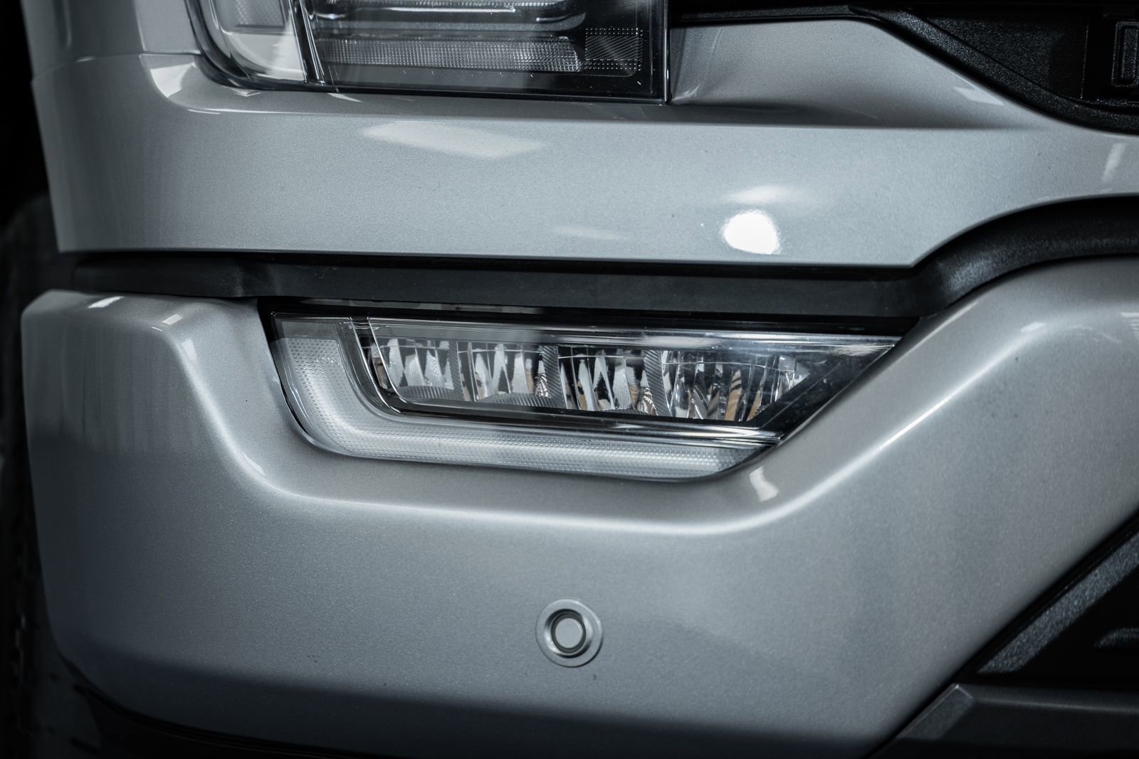 Certified 2023 Ford F150 Lariat w/ Equipment Group 502A High image 10