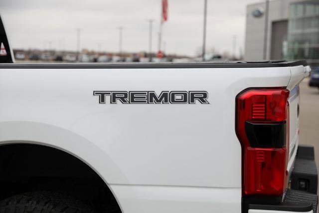 Certified 2023 Ford F250 Lariat w/ Lariat Ultimate Package image 18