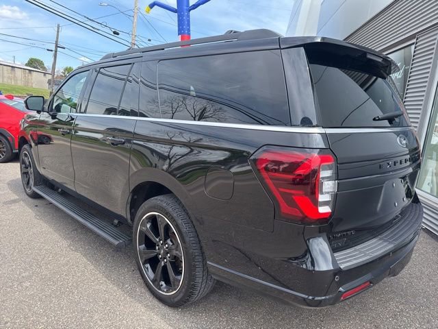 Certified 2022 Ford Expedition Max Limited w/ Equipment Group 303A AWD/4WD image 8