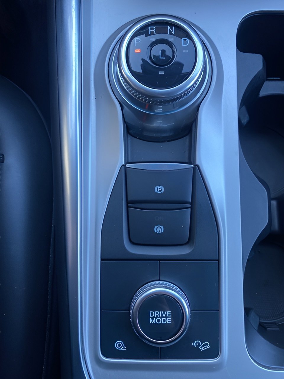 Certified 2023 Ford Explorer XLT w/ Equipment Group 202A image 28