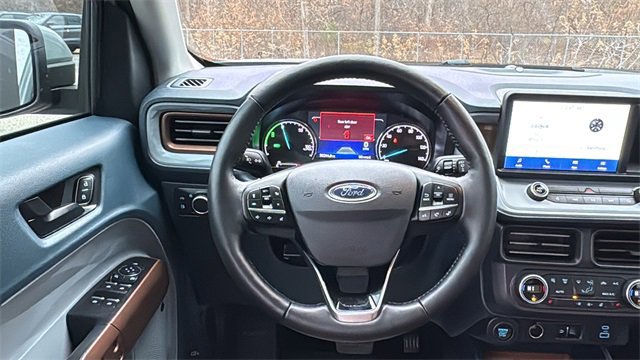 Certified 2022 Ford Maverick Lariat w/ Lariat Luxury Package image 16