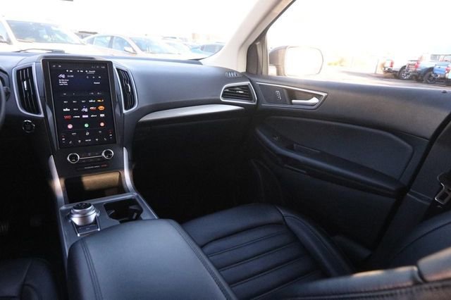Certified 2024 Ford Edge SEL image 23