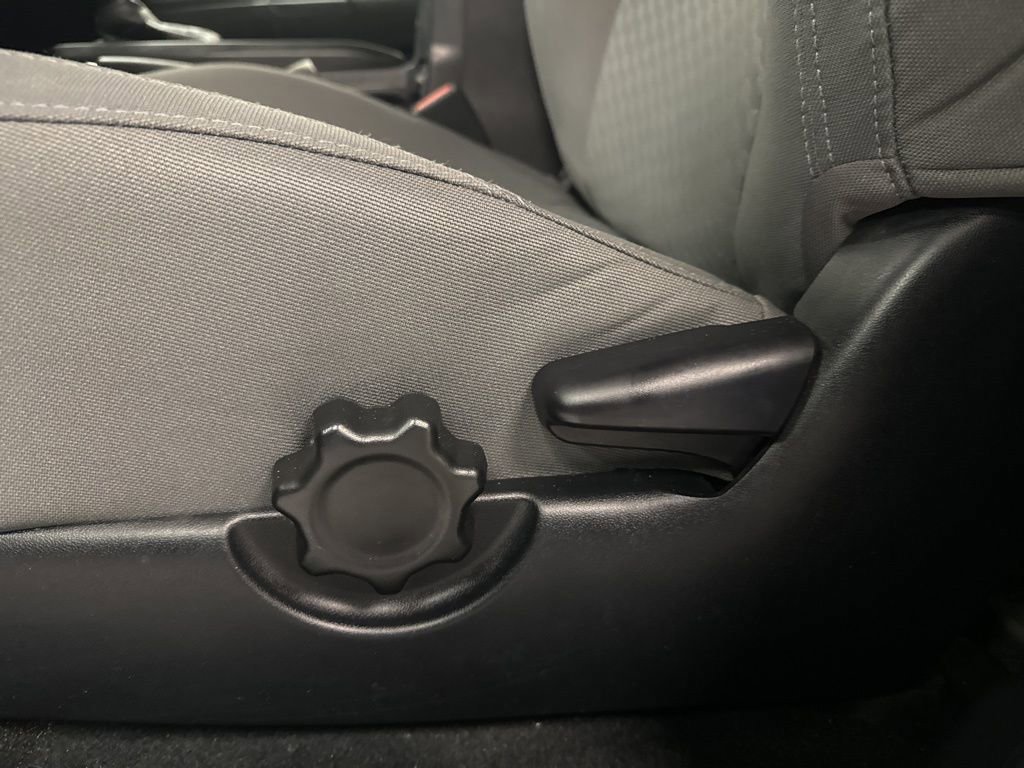 Used 2023 Toyota Tacoma SR image 32