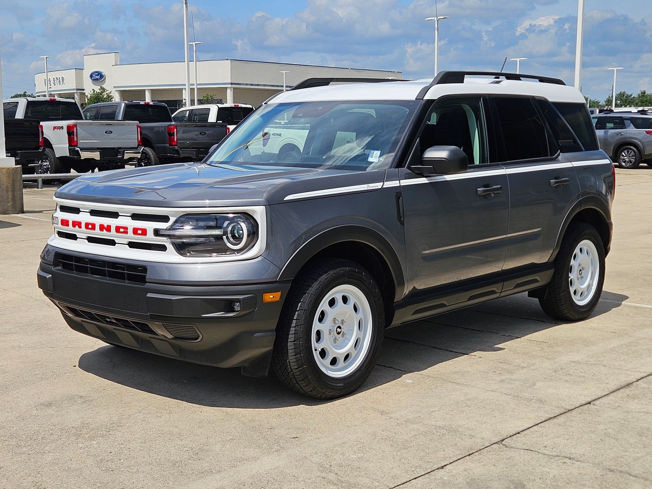 Certified 2024 Ford Bronco Sport Heritage w/ Heritage Convenience Package AWD/4WD image 10