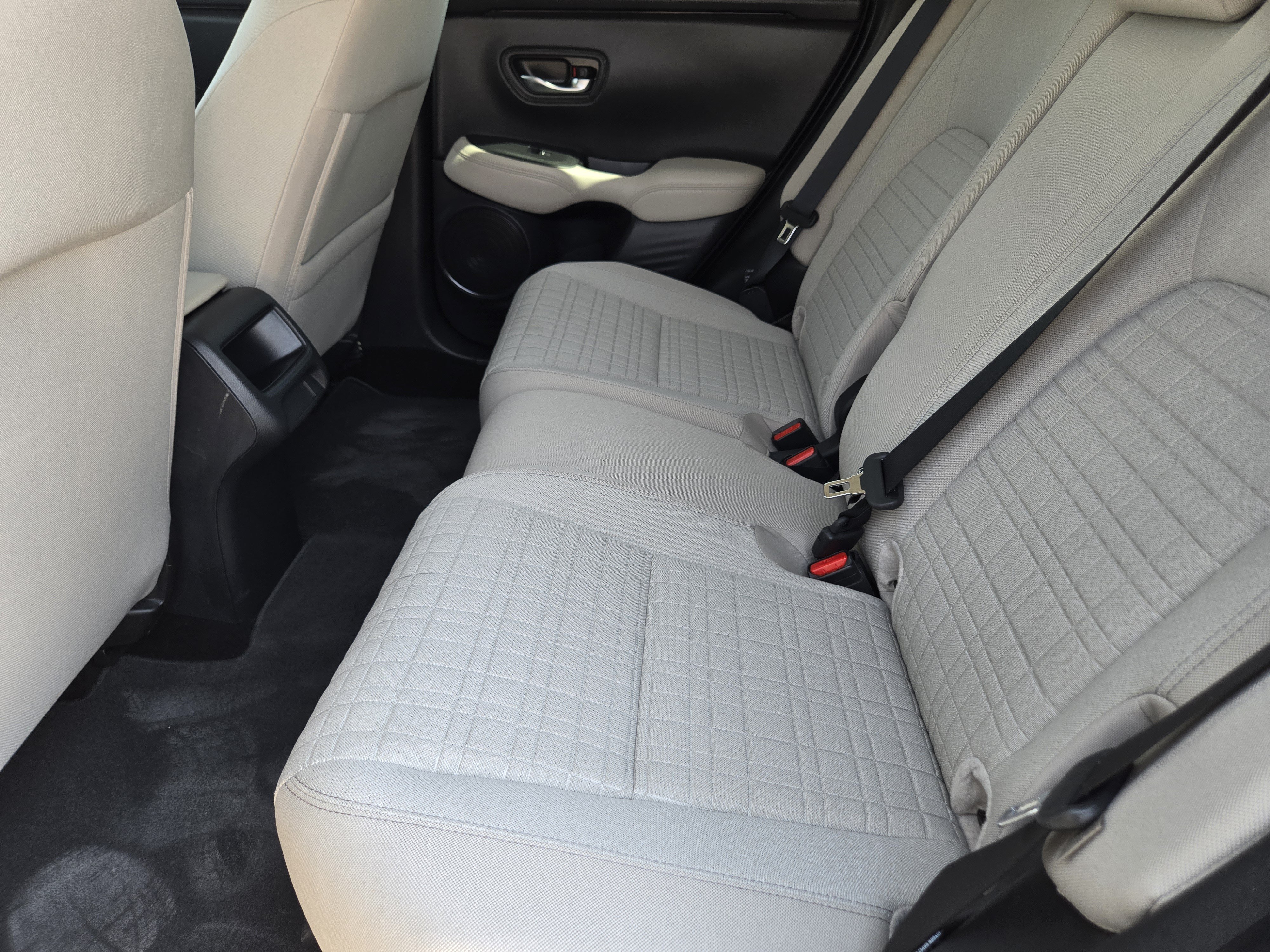 Used 2024 Honda HR-V LX image 28