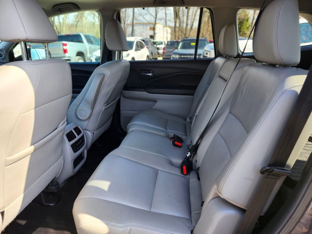 Used 2019 Honda Pilot EX-L image 16