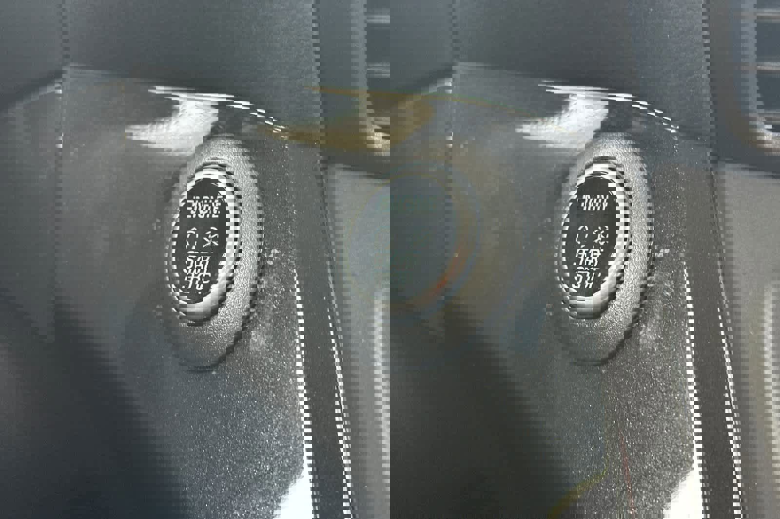 Certified 2019 Ford Escape SEL image 22