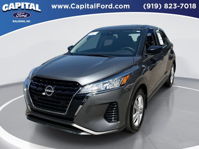 Used 2025 Nissan Kicks Play S