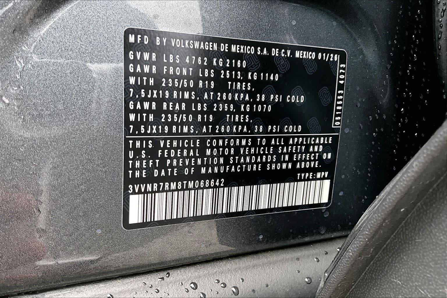 Used 2026 Volkswagen Tiguan SE FWD image 34