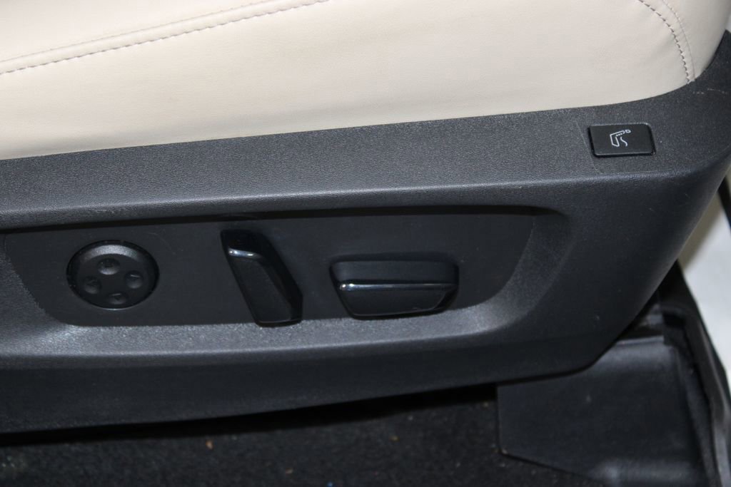 Used 2023 INFINITI QX60 Sensory w/ Cargo Package image 31