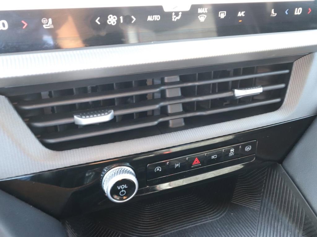 Certified 2025 Ford Explorer ST-Line RWD image 21