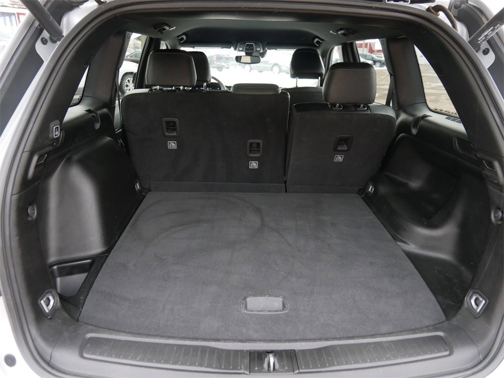 Used 2024 Jeep Grand Cherokee Altitude image 10