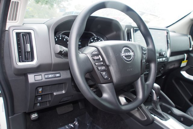 Used 2026 Nissan Frontier SV RWD image 14