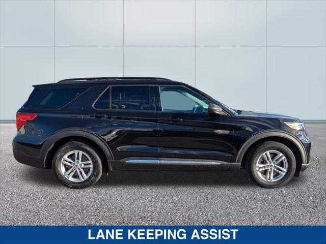 Certified 2022 Ford Explorer XLT image 6