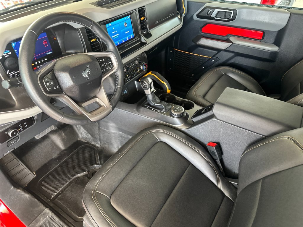 Certified 2023 Ford Bronco Badlands AWD/4WD image 9