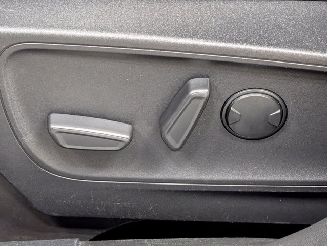 Certified 2025 Ford Escape ST-Line Select AWD/4WD image 12