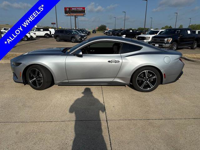 Certified 2025 Ford Mustang Coupe RWD image 3