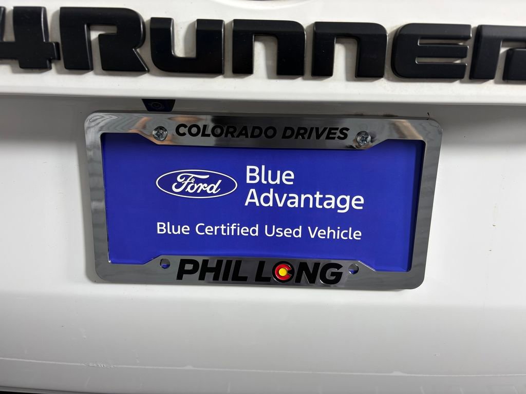 Used 2020 Toyota 4Runner Venture AWD/4WD image 28