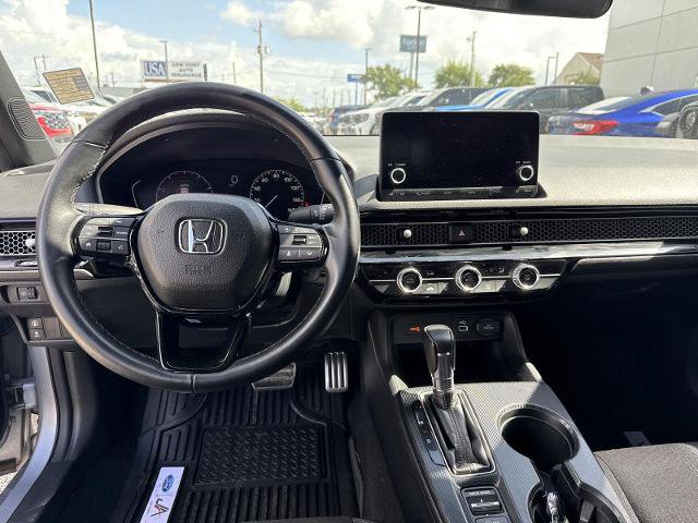 Used 2023 Honda Civic Sport image 6