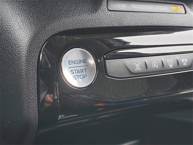 Certified 2025 Ford Escape Active w/ Active Premium Tech Pack image 27