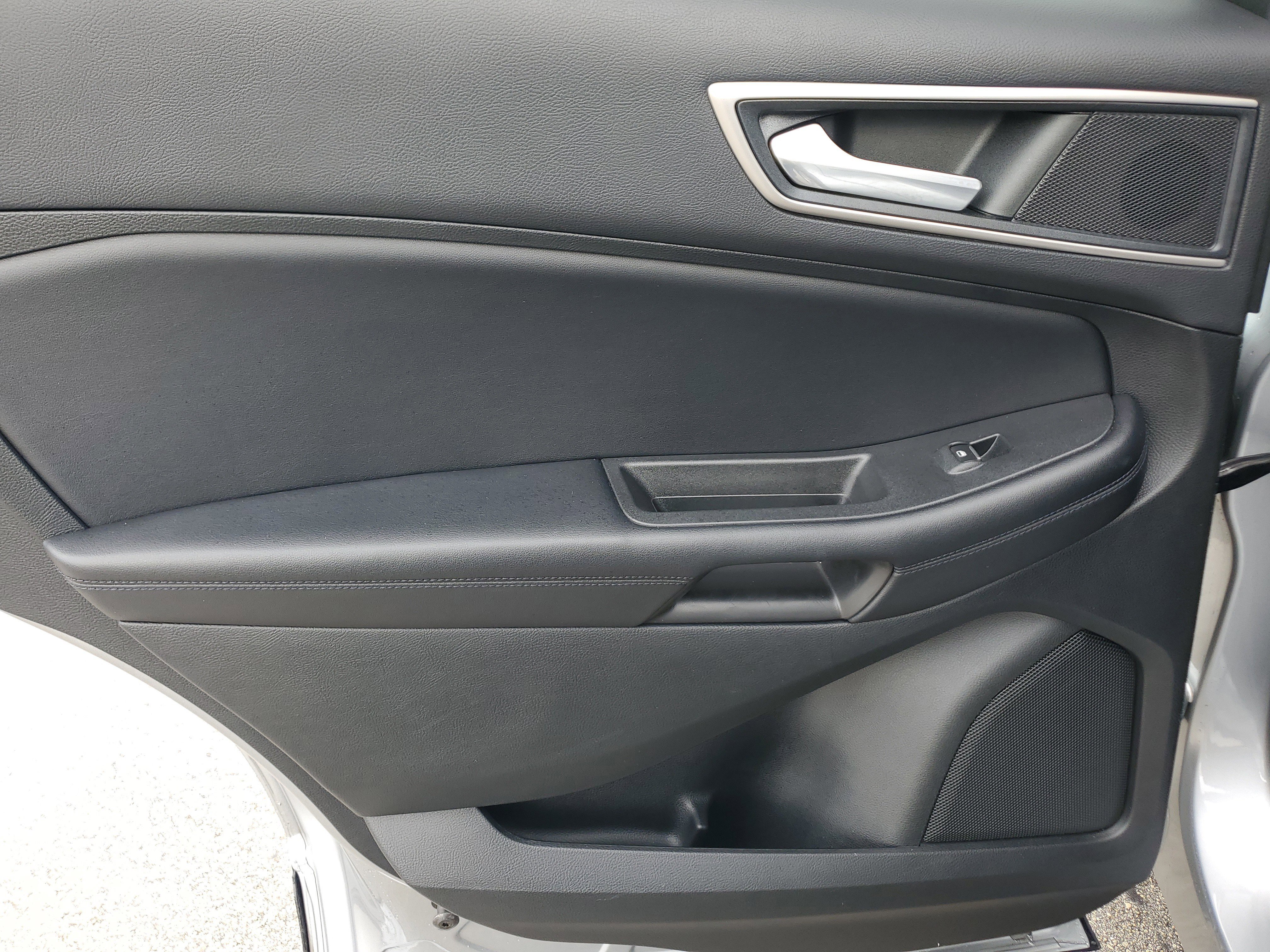 Certified 2022 Ford Edge SEL w/ Convenience Package image 29