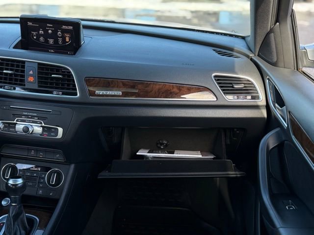 Used 2018 Audi Q3 2.0T Premium Plus image 28