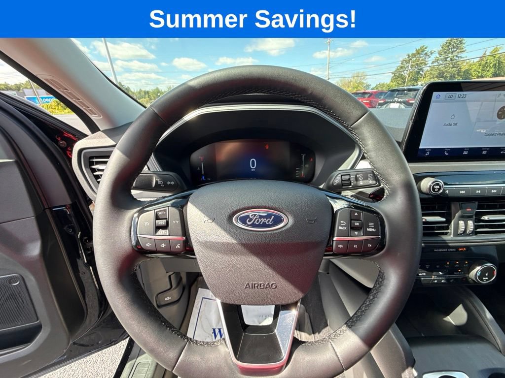 Certified 2023 Ford Escape Active AWD/4WD image 26