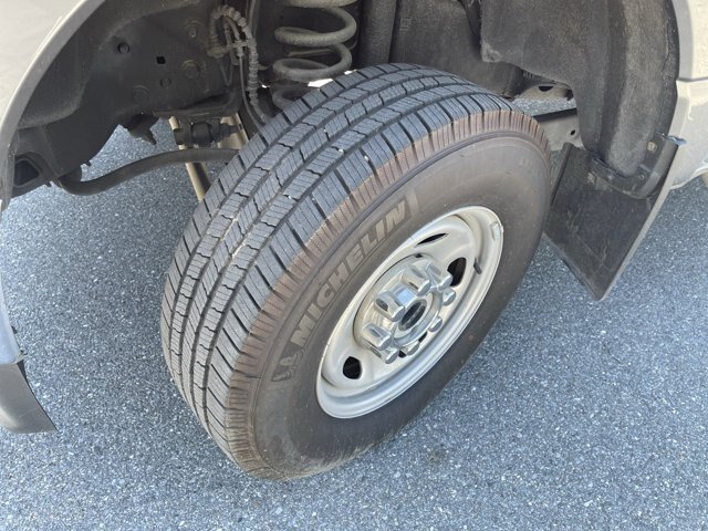 Certified 2024 Ford F250 XL w/ Snow Plow Prep Package AWD/4WD image 2