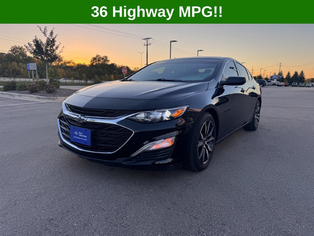 Used 2021 Chevrolet Malibu RS FWD image 2