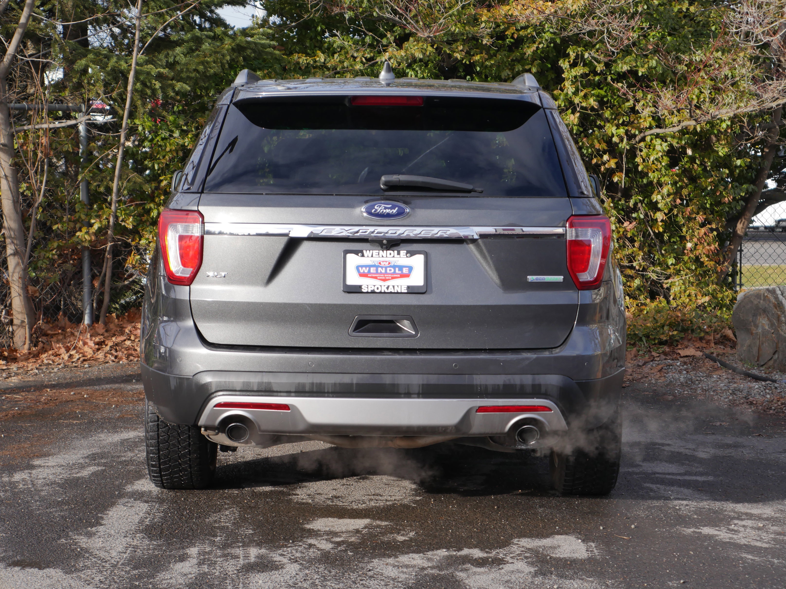 Certified 2017 Ford Explorer XLT w/ Equipment Group 202A image 2