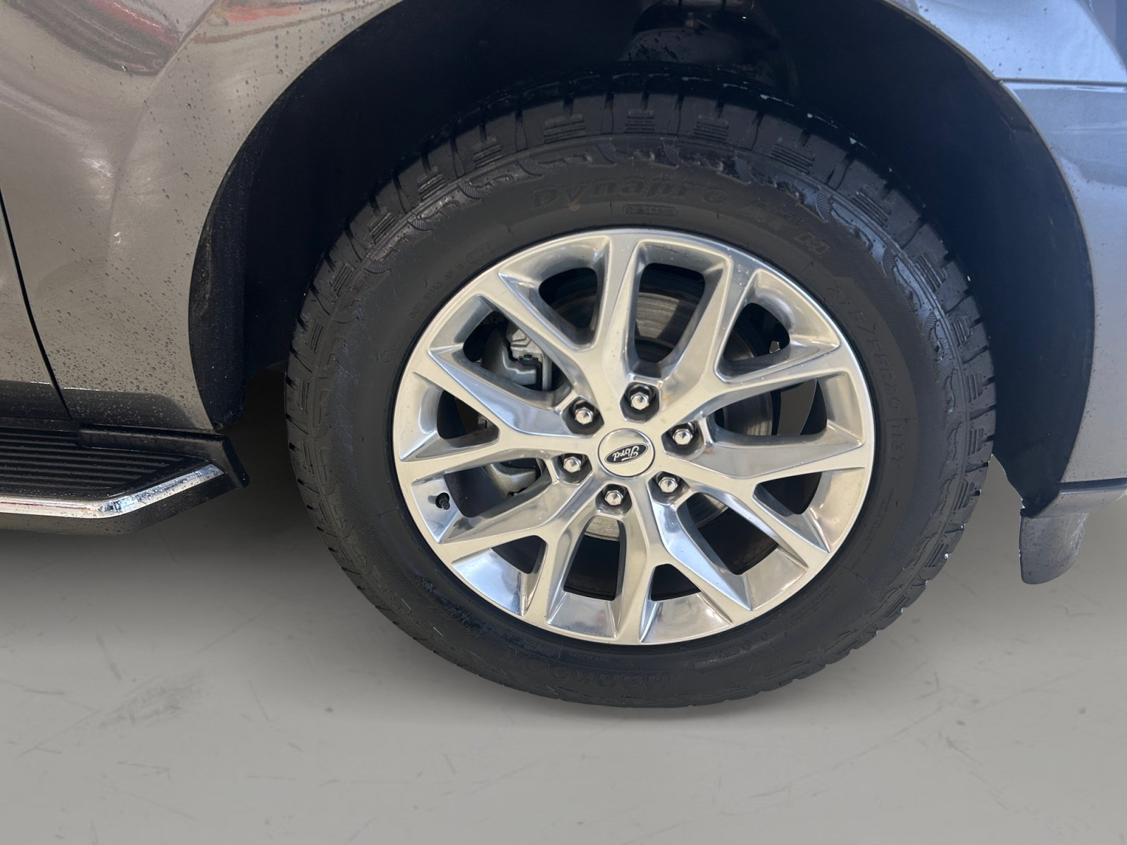 Certified 2020 Ford Expedition XLT w/ Equipment Group 202A RWD image 9