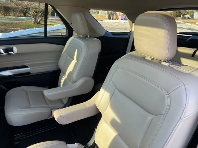 Certified 2023 Ford Explorer XLT w/ Equipment Group 202A image 24