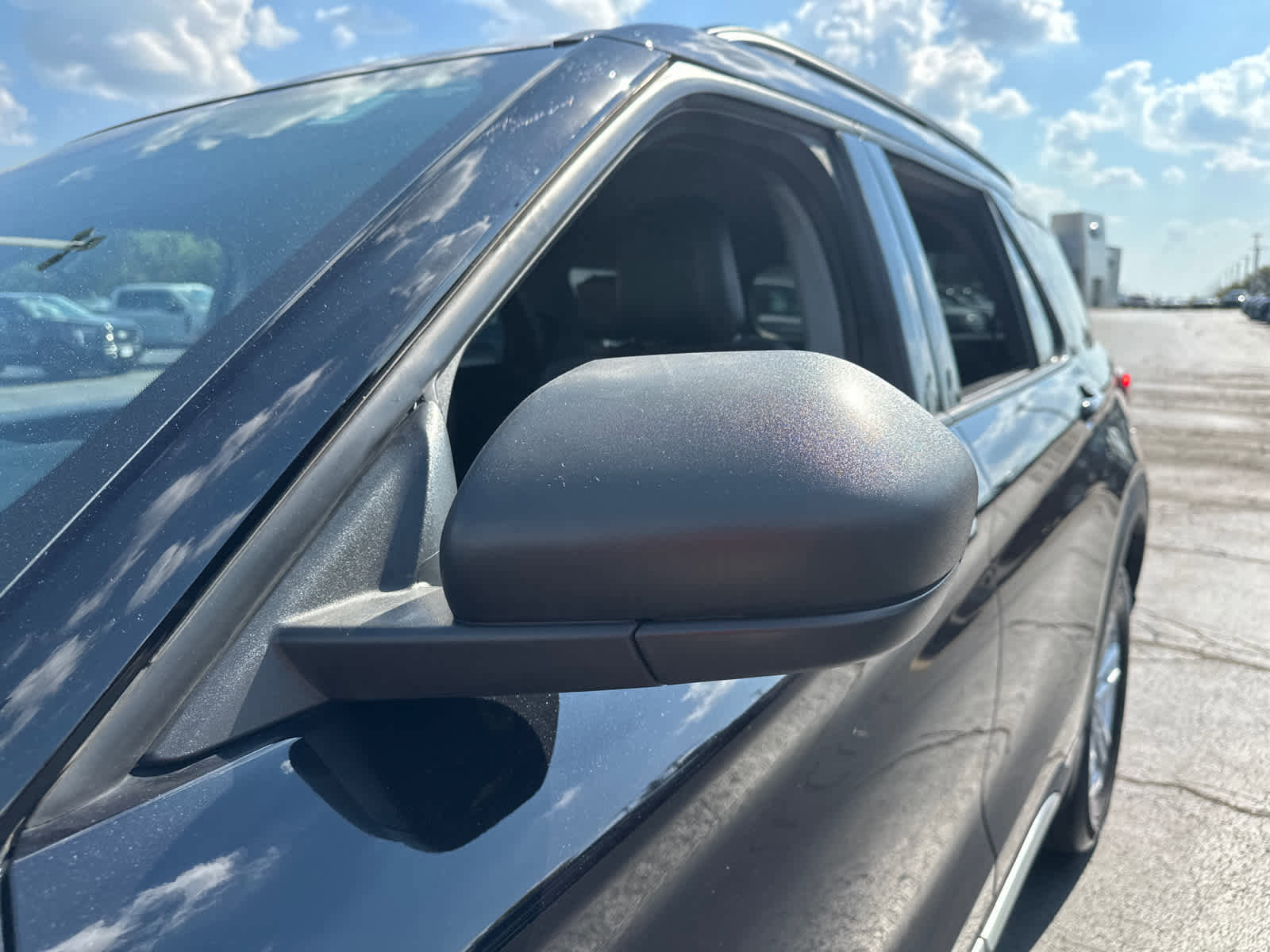 Certified 2022 Ford Explorer XLT w/ Equipment Group 202A image 12