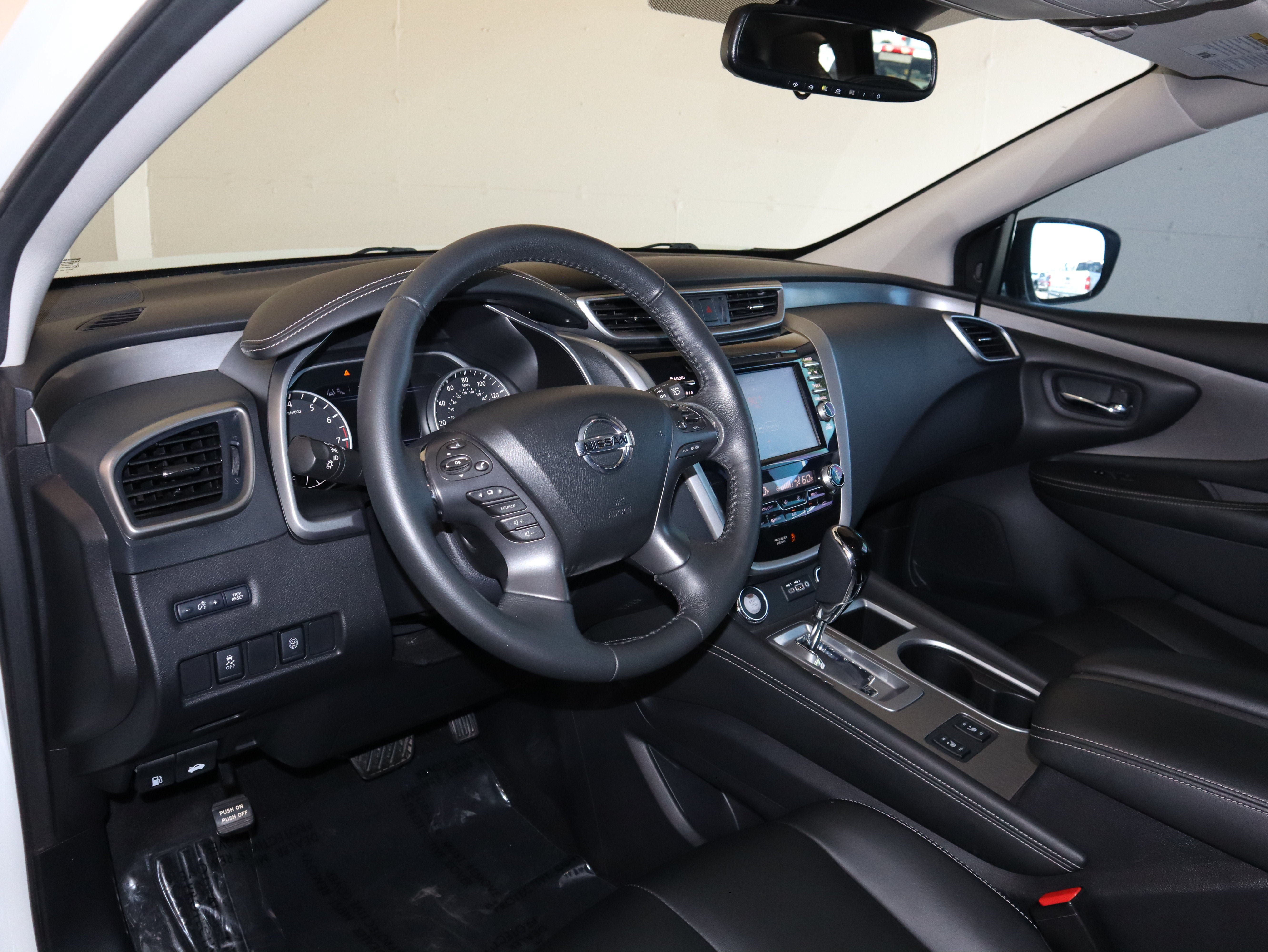 Used 2020 Nissan Murano SV w/ Premium Package AWD/4WD image 21