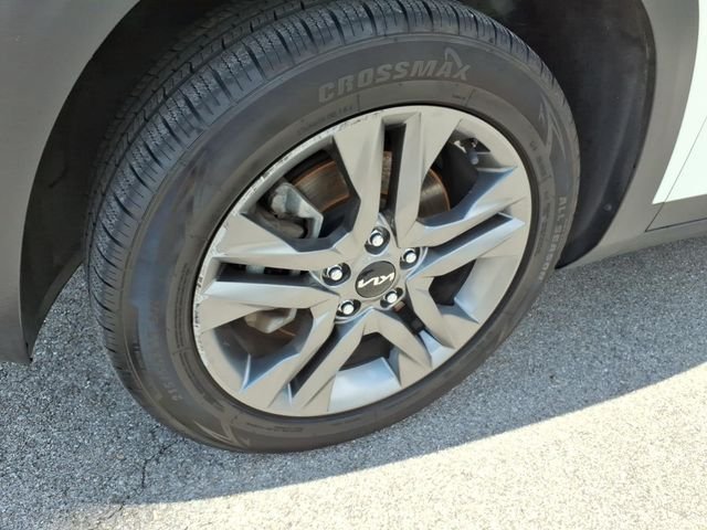 Used 2022 Kia Seltos LX AWD/4WD image 6