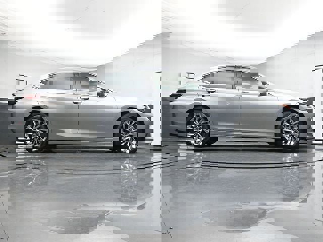 Used 2022 Lexus ES 350 Ultra Luxury w/ Accessory Package FWD image 33