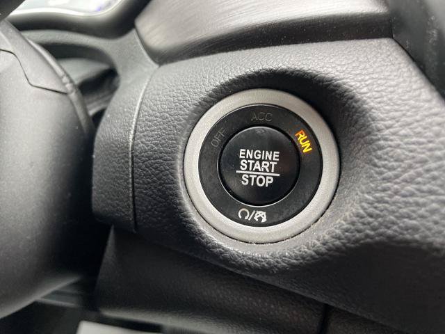 Used 2017 Chrysler 200 LX w/ Dark Appearance Package FWD image 4