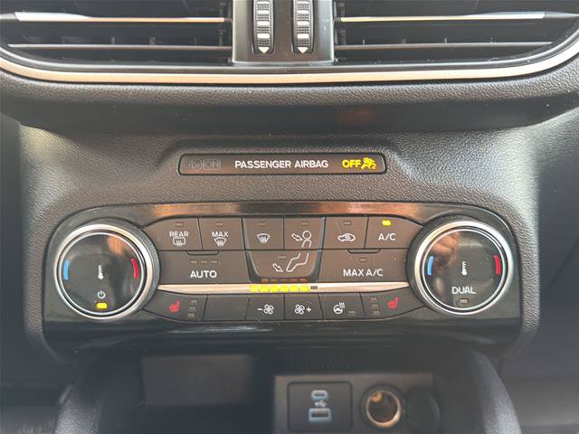 Certified 2022 Ford Escape SEL w/ SEL Stealth AWD Package image 26