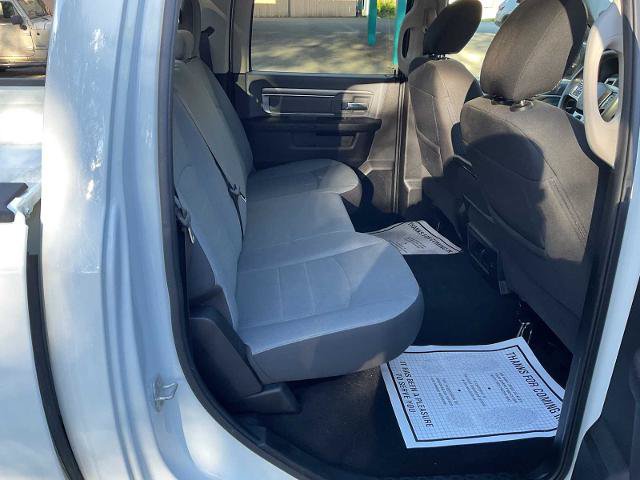 Used 2023 RAM 1500 Classic SLT w/ Electronics Group AWD/4WD image 34