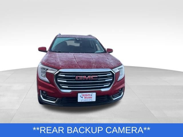 Used 2024 GMC Terrain SLT w/ LPO, Cargo Package AWD/4WD image 9