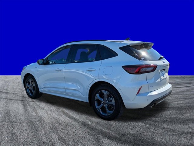 Certified 2024 Ford Escape ST-Line w/ Tech Pack #1 image 6