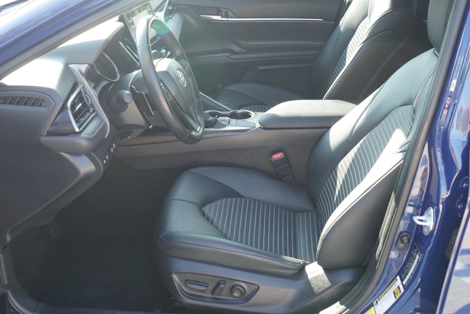 Used 2024 Toyota Camry SE FWD image 10