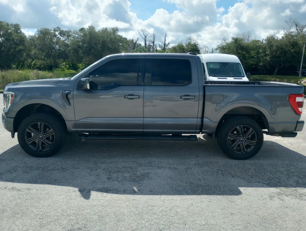Certified 2021 Ford F150 Lariat w/ Equipment Group 502A High AWD/4WD image 4