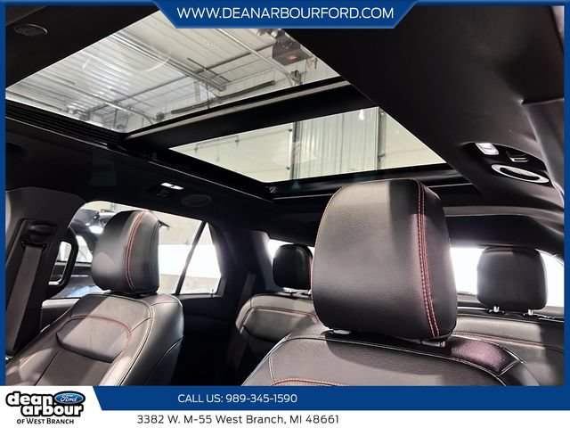 Certified 2022 Ford Explorer ST-Line AWD/4WD image 14
