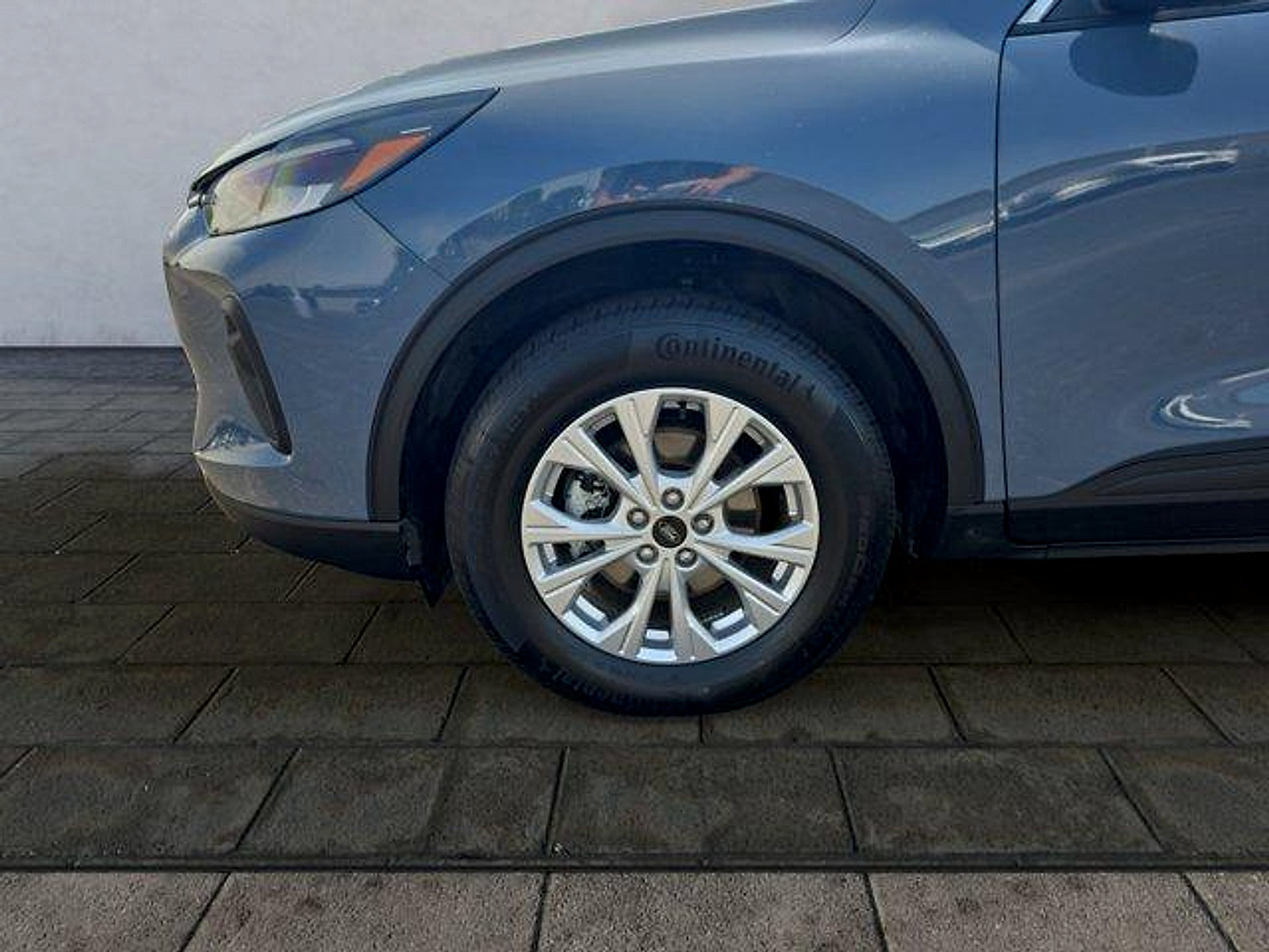 Certified 2024 Ford Escape Active AWD/4WD image 26